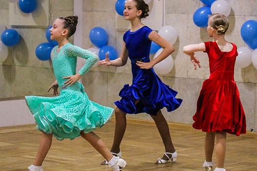 Школа танцев Притяжение. Занятия летом:  набор детей 6-8 лет в школу танцев.